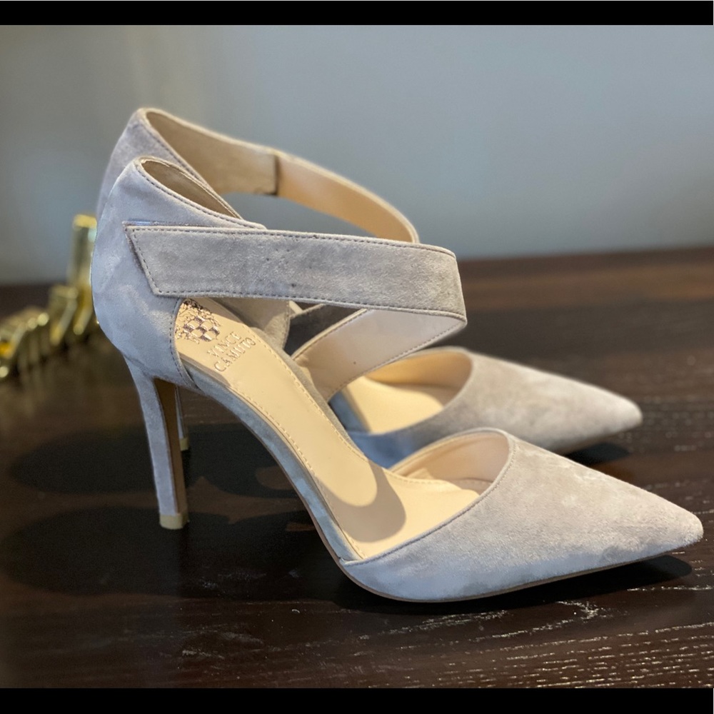 Suede Vince camuto heels